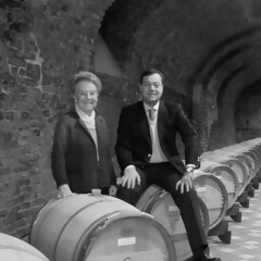 NUOVA CAPPELLETTA, ITALIE